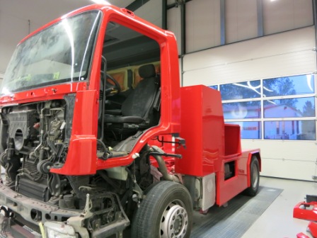 Nutzfahrzeug 10