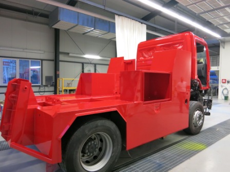 Nutzfahrzeug 11